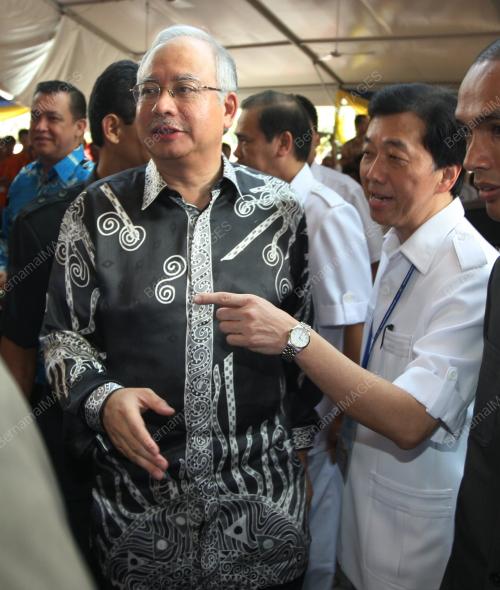 MOHD NAJIB TUN ABDUL RAZAK