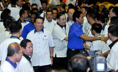 MCA08_20102012_MCA_PEMUDA
