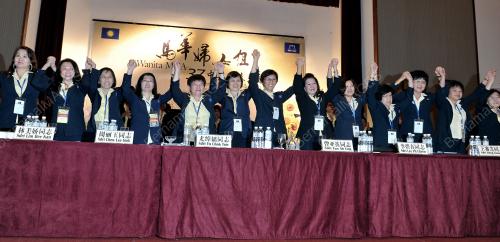 MCA12_20102012_WANITA_MCA