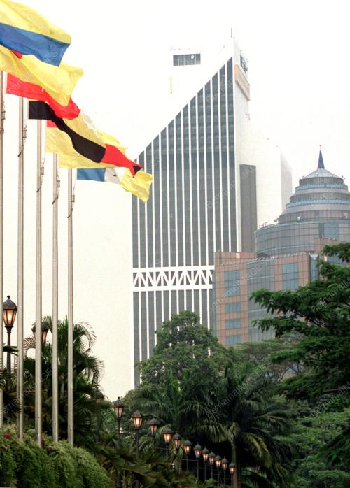 MENARA_MAYBANK_11012016
