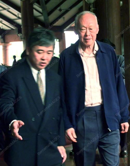 MK01-14_08_2000_LEE_KUAN_YEW_12012016