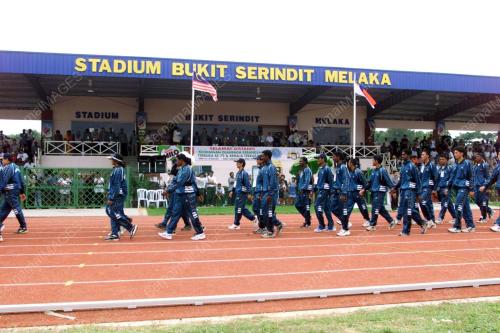 MK01-27_07_2001_OLAHRAGA_28012016