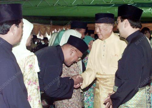 MK01-3_07_2000_AGONG_KETIBAAN_20081904