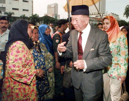 MK01-5_07_2000_AGONG_KG_MORTEN_11012016