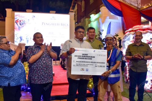 DATUK SERI AB RAUF YUSOH