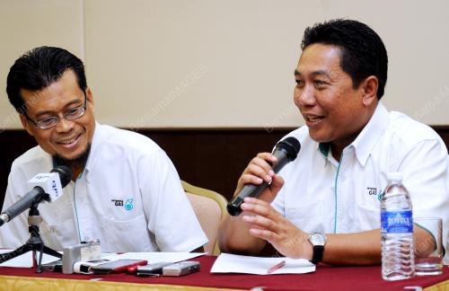 MK01_01062012_PETRONAS