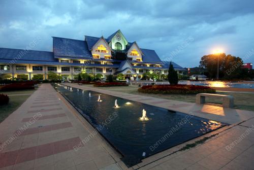 DATARAN BANDARAYA MELAKA