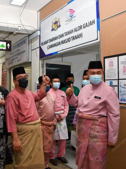 DATUK SERI SULAIMAN MD ALI