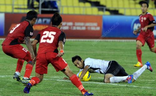 MK01_03032012_TERENGANU_BOLA