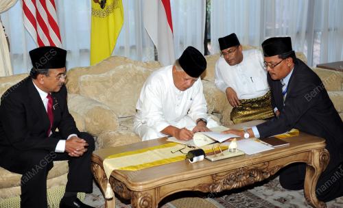 MK01_03042013_MELAKA_BUBAR