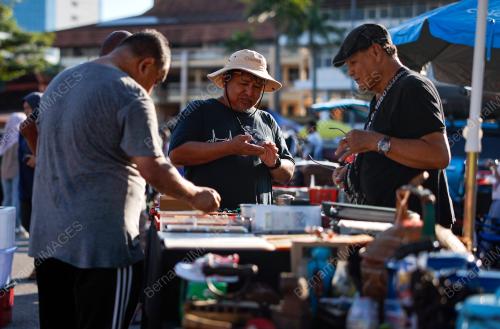 PASAR KARAT MELAKA