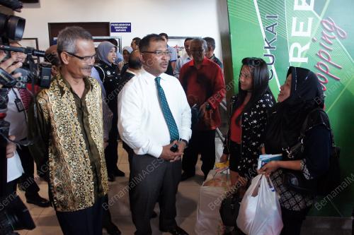MK01_03092015_FERI_PENUMPANG