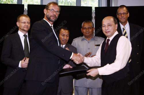 MOU INFINEON AND MMU UNIVERSITY