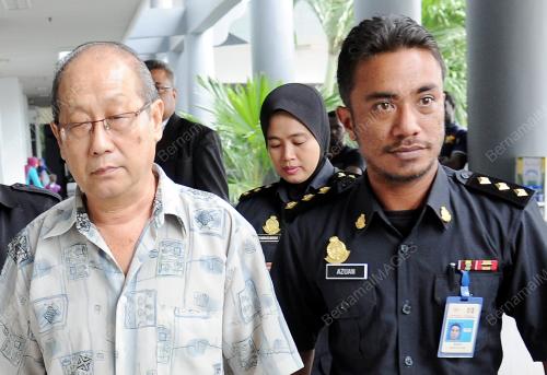 MK01_04112016_KES_MAHKAMAH