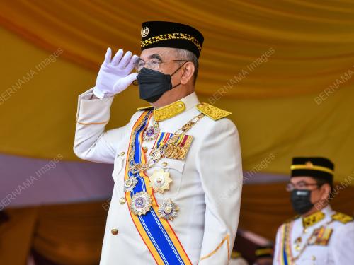 TUN MOHD ALI RUSTAM
