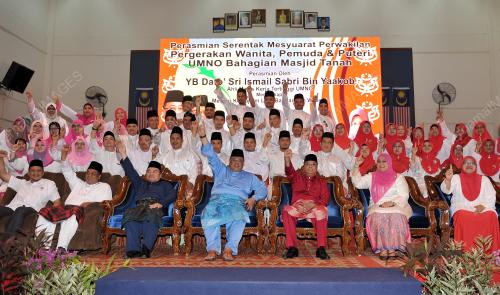 MK01_05092015_UMNO