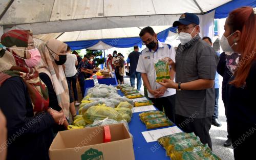 DATUK SERI HASNOL ZAM ZAM AHMAD