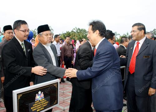 MK01_07022011_SUK_SALAM