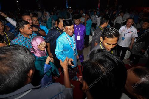 DATUK SERI ANWAR IBRAHIM