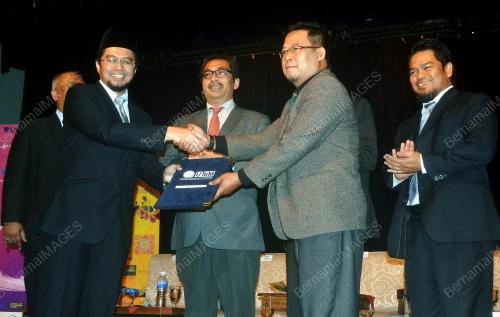 MK01_08122014_UTEM_CYBERSECURITY