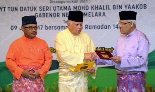 MK01_09062017_ZAKAT_BN201706086414_1