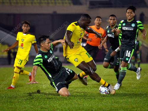 BOLA SEPAK LIGA SUPER