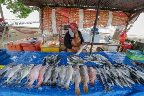 PENIAGA HASIL LAUT