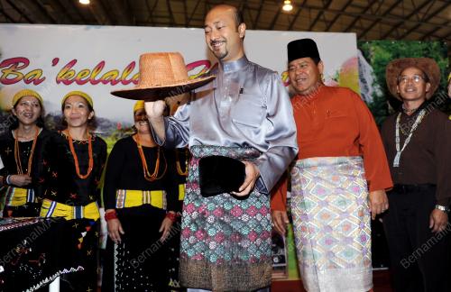 DATUK MUKHRIZ TUN MAHATHIR