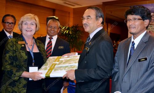 MK01_10042012_ALI_BANDARAYA