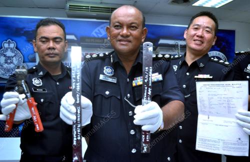 MK01_10062014_POLIS_KERETA