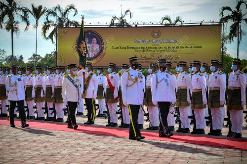 TUN MOHD ALI RUSTAM