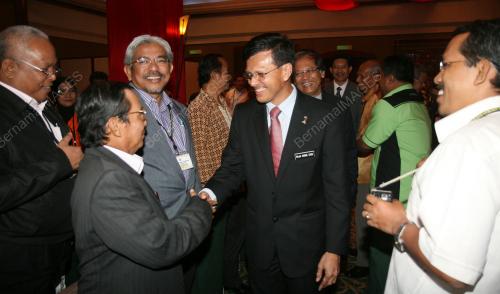 DATUK RAJA NONG CHIK