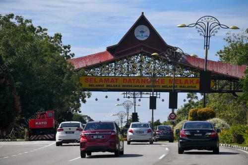 PINTU GERBANG MELAKA