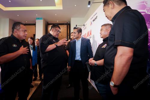DATUK SERI AB RAUF YUSOH