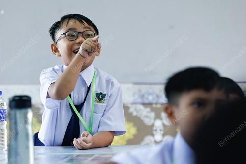 HARI PERTAMA SESI PERSEKOLAHAN
