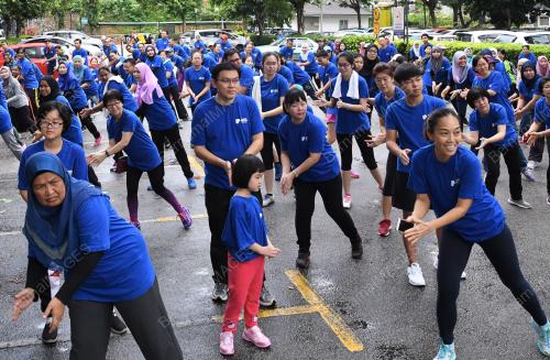 MK01_12112017_WANITA_DAN_DIAETES