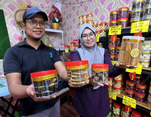 AZIE IZHAR