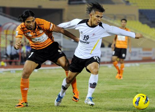 MK01_14022012_FELDA_T.TEAM