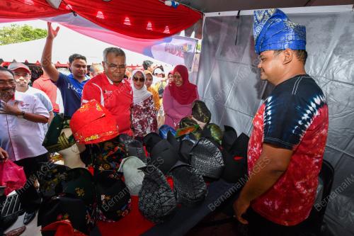 DATUK SERI MOHD REDZUAN YUSOF