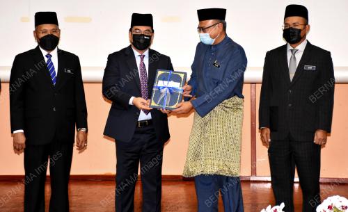 DATUK SERI SULAIMAN MD ALI