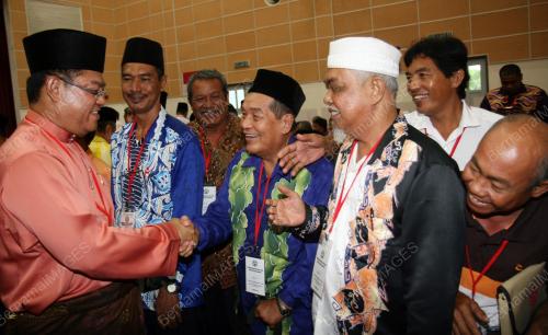 DATUK SERI NOH OMAR