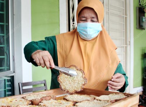 ASIAH DAUD