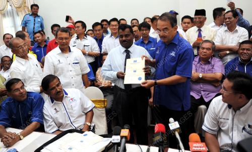 MK01_16042013_MELAKA_MIC