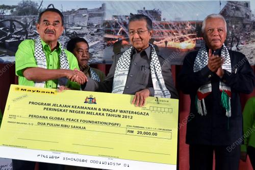 MK01_18022012_MAHATHIR_PGPF
