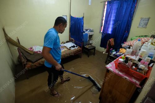 MK01_18052021_BANJIR_MELAKA