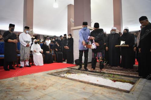 ALLAHYARHAMAH TOH PUAN ZURINA KASSIM