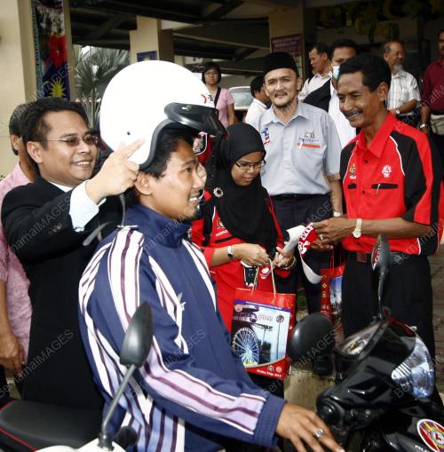 ISMAIL MOHD ZAWAWI