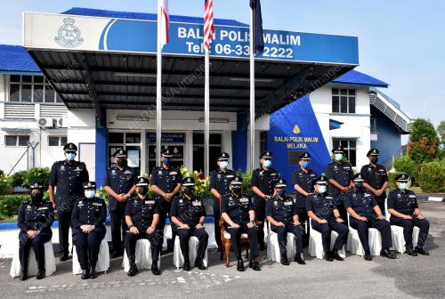 DATUK SERI MAZLAN LAZIM