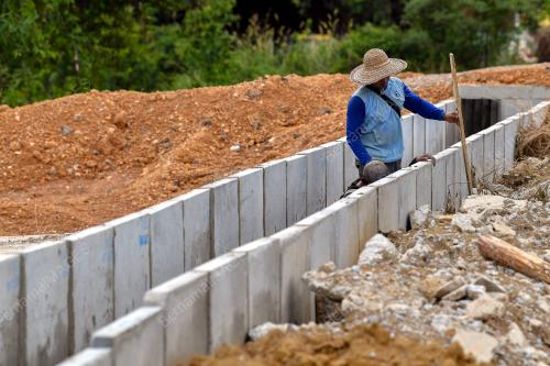 SELENGGARA SISTEM SALIRAN