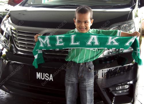 MK01_19012014_MELAKA_UNITED
